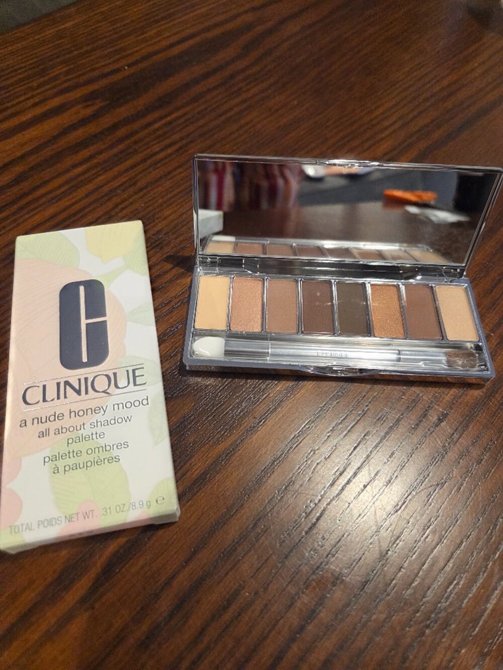 NEW Clinique A Nude Honey Mood All About Shadow Palette Brand New 8 colors
